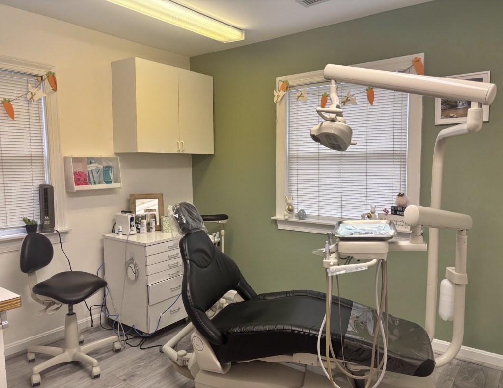 dental exam room 